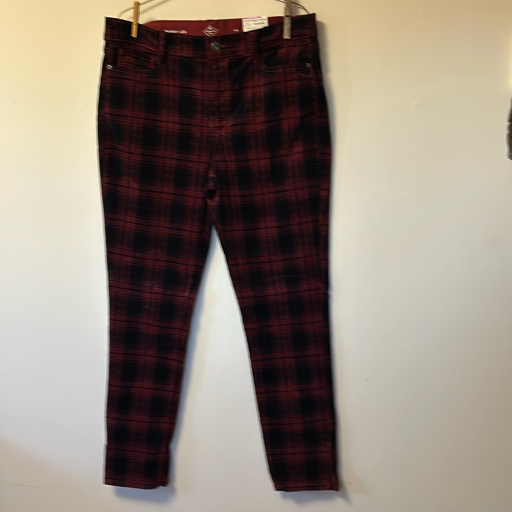 St. John's Bay Red and Black Plaid Straight Leg Pants